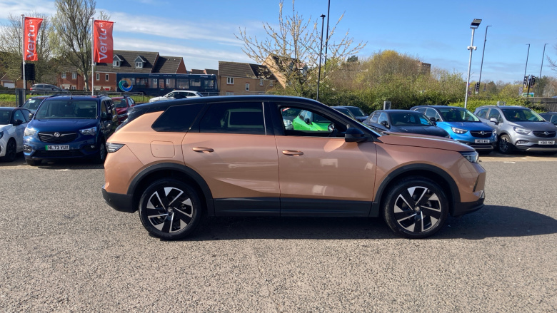 Vauxhall Grandland 1.2 Hybrid [136] GS 5dr e-DCT6 Petrol Hatchback